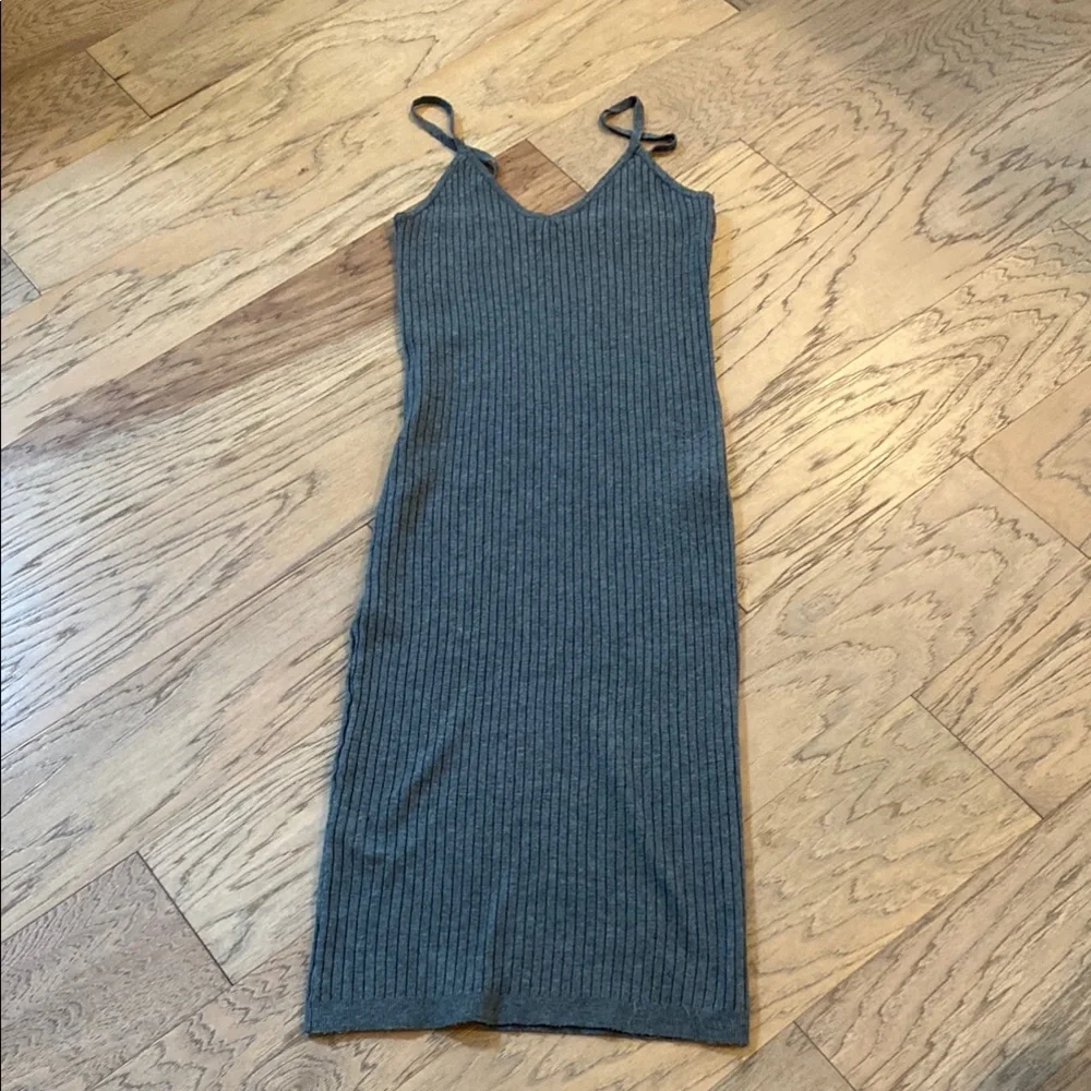 7 For All Mankind Gray Midi Dress - Picture 1 of 4